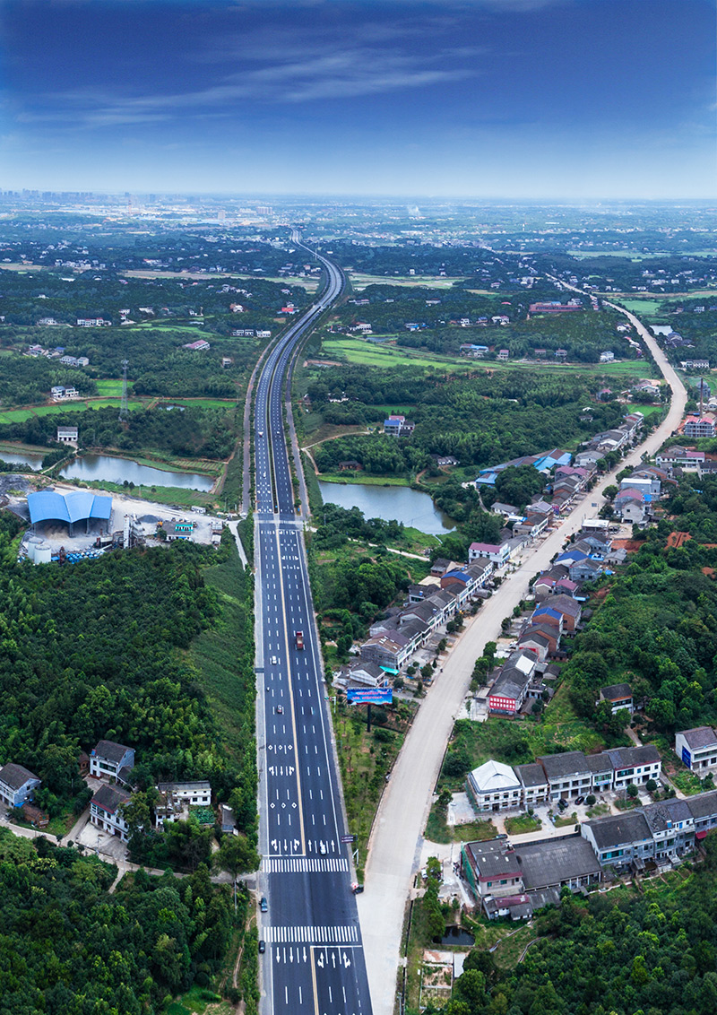 17、芙蓉大道湘陰段道路工程（1）.jpg