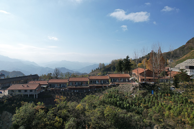 15、湖北鄖陽云蓋寺綠松石國家礦山公園-(2).jpg